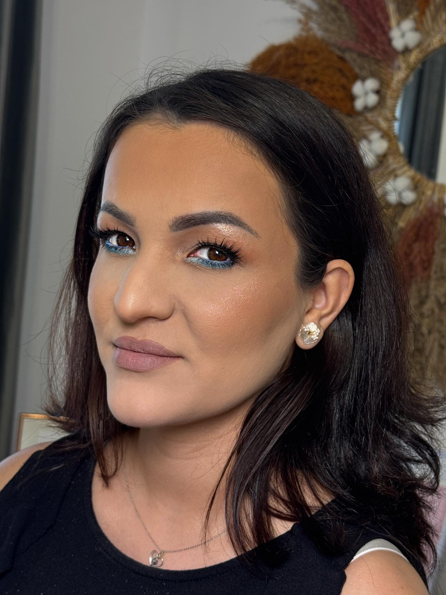 Tendințe machiaj 2025 | Anca Roșca – Make-up Artist Timișoara